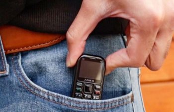 Dünyanın ən kiçik telefonu təqdim edildi - QİYMƏTİ, FOTOLAR