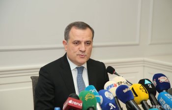 Nazir: Bakıda şagird sayı çox olan məktəblər üçün avtobuslar təşkil ediləcək