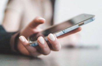 Vəzifəli şəxslərin telefonla məxfi danışıq qaydaları müəyyənləşib