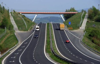Baş nazirdən qərar - Bu yollar nazirliyin balansından çıxarıldı