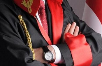 Bu il Azərbaycanda vəkillərin sayı - 2000-İ KEÇƏCƏK