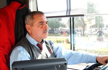 Bakıda avtobus sürücüsünün gündəlik iş rejimi necədir? - VİDEO