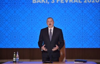 Dövlət başçısı: “Bu il Bakı qəsəbələrində yeni yolların çəkilişi xüsusi əhəmiyyət daşıyacaq”