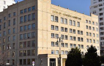 Gömrükçülər yanvarda büdcəyə ödənişləri 1% artırdı