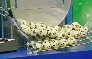64 min manatlıq “Cek Pot” uduldu