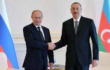 Vladimir Putin İlham Əliyevi təbrik edib