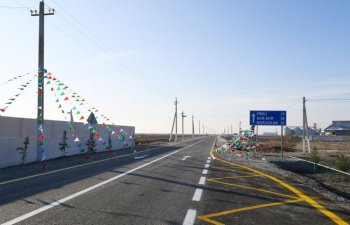 İlham Əliyev Kürdəmirdə avtomobil yolunun açılışında iştirak edib