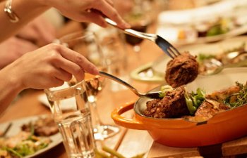 Azərbaycanda restoran və kafelərdə iş rejimi azaldıldı