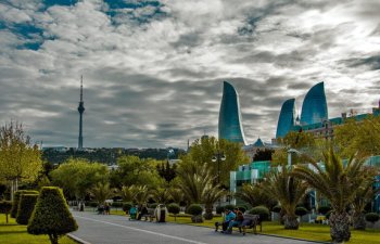 Sabahdan küçə və parklarda qrup şəklində gəzmək qadağan olundu