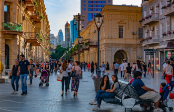 “Bakıda işləyib hazırda rayonda olan şəxslər də bu gündən buraxılmayacaq”