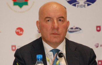 Prezident Elman Rüstəmovu AMB sədri təyin etdi
