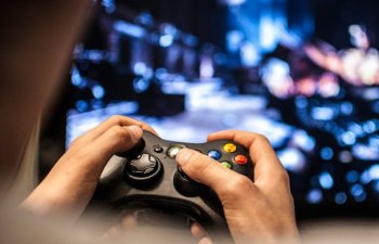 “Sony PlayStation 5” konsolunun istehsal həcmi azaldılacaq