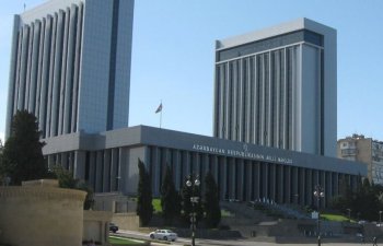 Milli Məclisin iclasının gündəliyinə dəyişiklik edilib