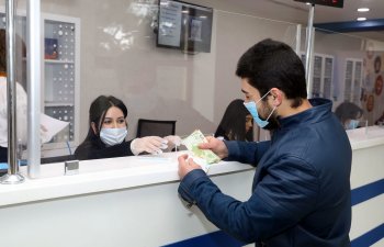 Nazirlik: Bu günədək 400 min şəxs üçün birdəfəlik ödəniş vəsaiti köçürülüb