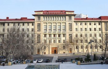 Bəzi dövlət orqanları rəhbərlərinin xidməti avtomobilləri üçün aylıq yürüş həddi məhdudlaşdırılıb