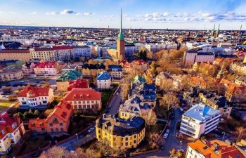 Finlandiya mayın ortasında sərhədlərini açacaq