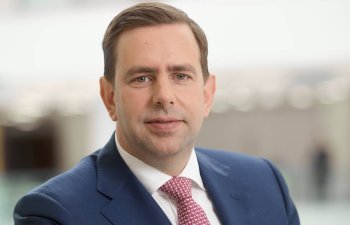 Shell şirkətinin rəhbəri: Neft qiymətləri bir barrel üçün 60 dollara qədər arta bilər