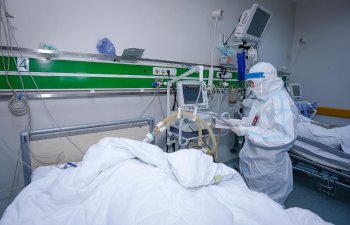 Azərbaycanda koronaviruslu xəstələrin müalicəsinə xərclənən VƏSAİT AÇIQLANDI