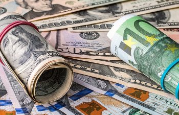 Banklarda dollar və avronun alış-satış QİYMƏTLƏRİ