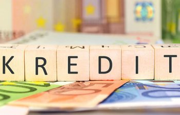 Azərbaycan banklarında milli və xarici valyutada verilən kreditlərin orta faizi nə qədərdir?