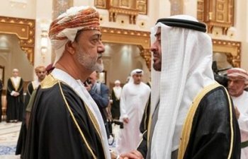 Omanda yeni sultan bu şirkətləri ölkədən qovdu