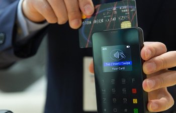 ABA rəsmisi: Mobil telefonlardan POS-terminal olaraq istifadə edilməsi imkanı yaradılmalıdır