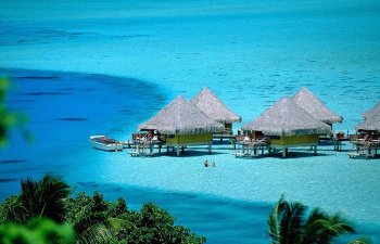 Bali adası turistlər üçün mərhələli şəkildə açılacaq
