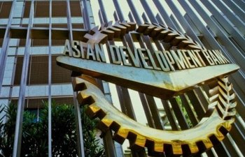 Asiya İnkişaf Bankı: Azərbaycana xaricdən göndərilən pulun həcmi  23% azalacaq