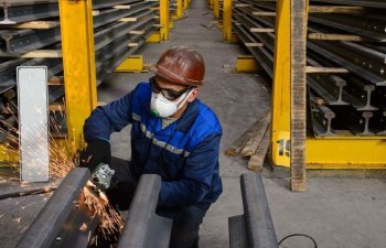 Azərbaycanda orta aylıq əməkhaqqı 23% artıb