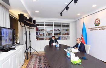 Mikayıl Cabbarovun İranın İqtisadi İşlər və Maliyyə naziri ilə görüşü