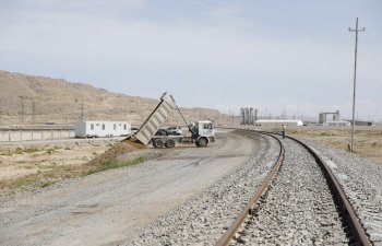 Güzdək-Qaradağ dəmir yolu xəttinin yenidən qurulmasına başlanıldı