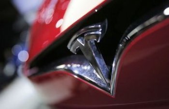 Tesla bir seansda 82 milyard dollar əridi