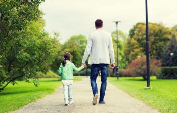 Son bir ildə üç uşaq əcnəbilərə övladlığa verilib