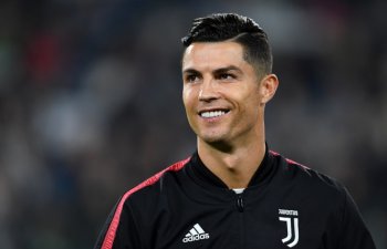 Ronaldunun adı futbol akademiyasına verildi