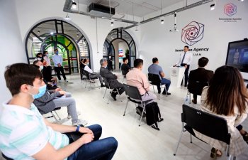 İnnovasiyalar Agentliyində universitetlərin nümayəndələri ilə görüş