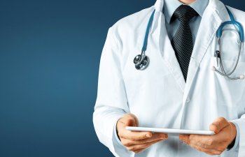 Koronavirusla mübarizədə iştirak edən tibb işçilərinə avqust ayı üzrə ödənilən vəsaitin həcmi AÇIQLANDI