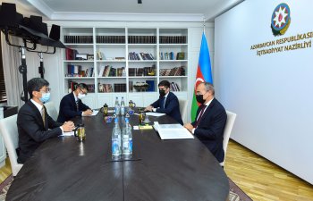 İqtisadiyyat naziri Yaponiya səfiri ilə görüşüb