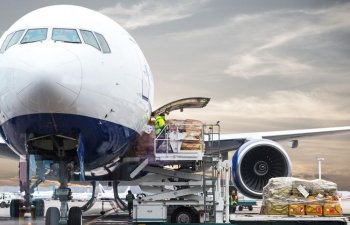 Hava nəqliyyatı ilə qlobal yükdaşımalar sentyabrda 8% azalıb