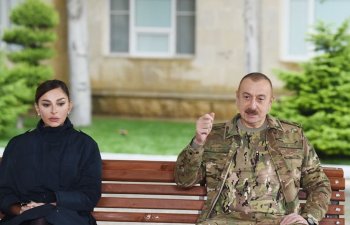 Dövlət başçısı: Dəqiq uçot aparılandan sonra şəhid ailələrinə mənzillərin, evlərin verilməsi təmin ediləcək