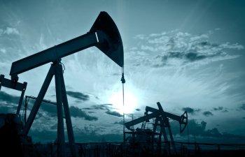 Фьючерсы на нефть WTI подешевели в ходе азиатских торгов