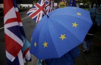 Brexit danışıqları yenidən başlayır-ÜMİD CONSONUN GÖRÜŞÜNƏ QALIB