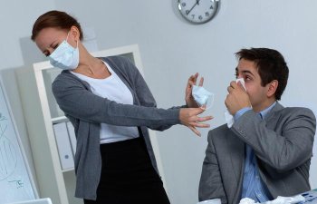 Dad və qoxu hiss etmirəm, koronavirusa yoluxmuşam? - Selkova AÇIQLADI