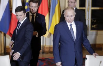 Kreml rəsmisi: Zelenski Putinin qəlbinə toxundu