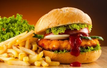 “Fast food”un yeniyetmələrə zərəri aşkarlandı