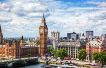 İngiltərə yenə sərt karantinə keçdi