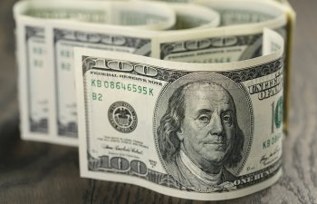 Dolların sabaha olan rəsmi məzənnəsi AÇIQLANIB