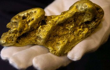 Qızıl sürətlə UCUZLAŞIR