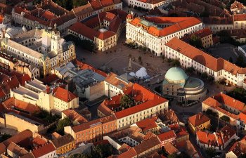 Macarıstan Çindən bir milyon dozaya yaxın peyvənd alacaq