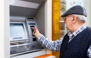 Ötən il pensiya və müavinətlərə yönəldilən vəsait açıqlanıb