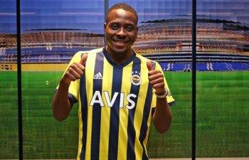 “Fənərbaxça” ingiltərəli futbolçunu transfer edib